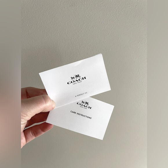 NWT Coach Wristlet - Picture 7 of 7